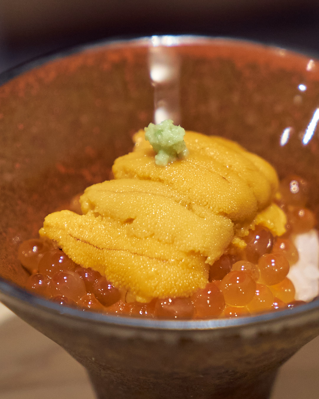 馬糞海胆とイクラの醤油漬け ばふんうにといくら|北海道産
おまかせ握りコース 16,000円(税込)
池ノ上駅から徒歩1分の完全予約制の寿司店です。メニューは、店主のおまかせコースのみ。季節野菜や旬の魚介を織りまぜた一品料理と江戸前の伝統を重んじながらも現代風に手心を加えた握りをお楽しみください。
#江戸前鮨 #鮨なか尾 #予約制 #おまかせ #池ノ上 #寿司 #渋谷鮨 #世田谷鮨 #渋谷鮨 #tokyogourmet #edomaesushi #omakase #馬糞海胆