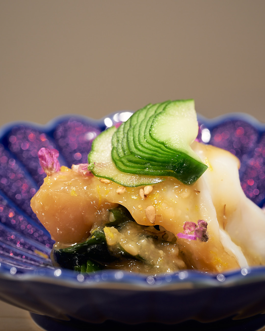 剣先烏賊と赤貝とずわい蟹の柚子味噌|島根県と北海道産
鮨なか尾 5周年記念コース
料理二品・握り十五貫・汁椀・サービスドリンク付き
5周年限定特別価格:20,000円(税込)
※その日の最良の食材を使用するため、内容が一部変更となる場合がございます。
▼ご予約・詳細はこちら
公式WEBサイト:
https://www.sushinakao.com/
ご予約ページ:
https://www.tablecheck.com/ja/sushinakao/reserve/message